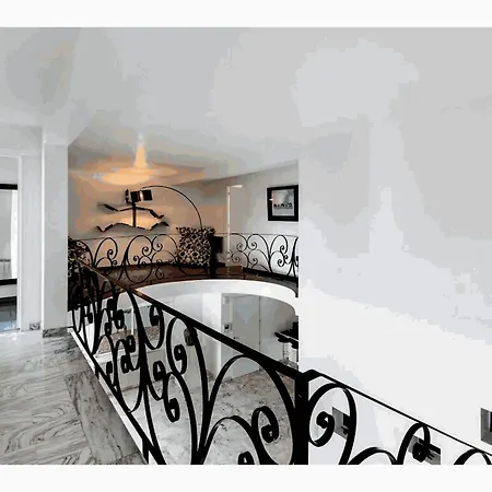 Feriehus Provencal Casa Avec Bbq Antibes